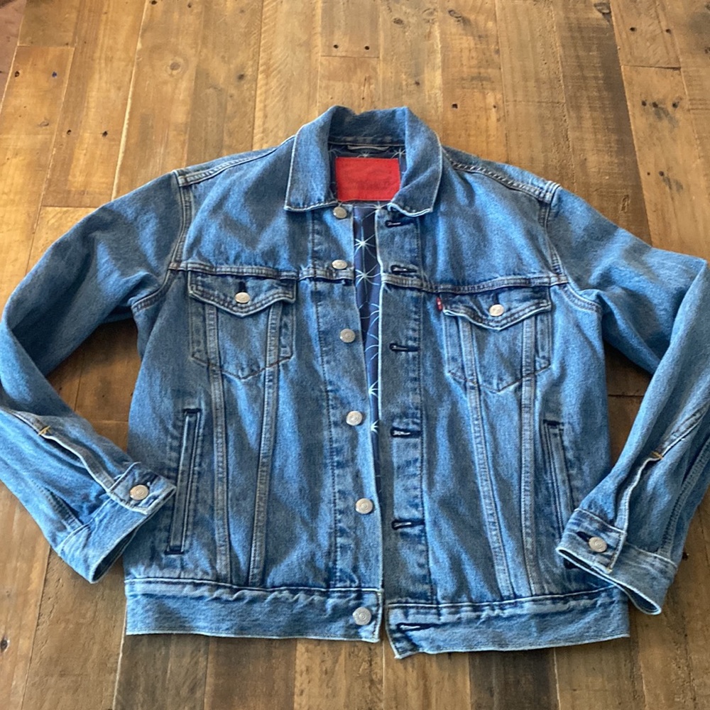 Levi’s Classic Jean Jacket
